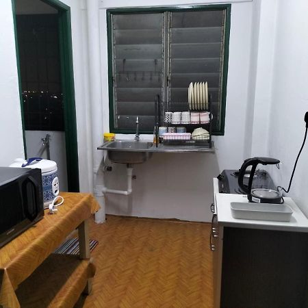 Khairul Homestay Pangsapuri Sutera Seberang Jaya Kampong Telok  Екстериор снимка